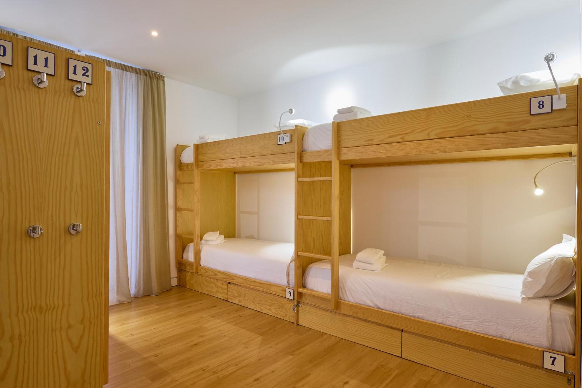 Matriz 55, Hostel & Suites Ponta Delgada Buitenkant foto